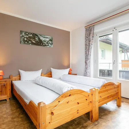Holiday home Wiesenglueck